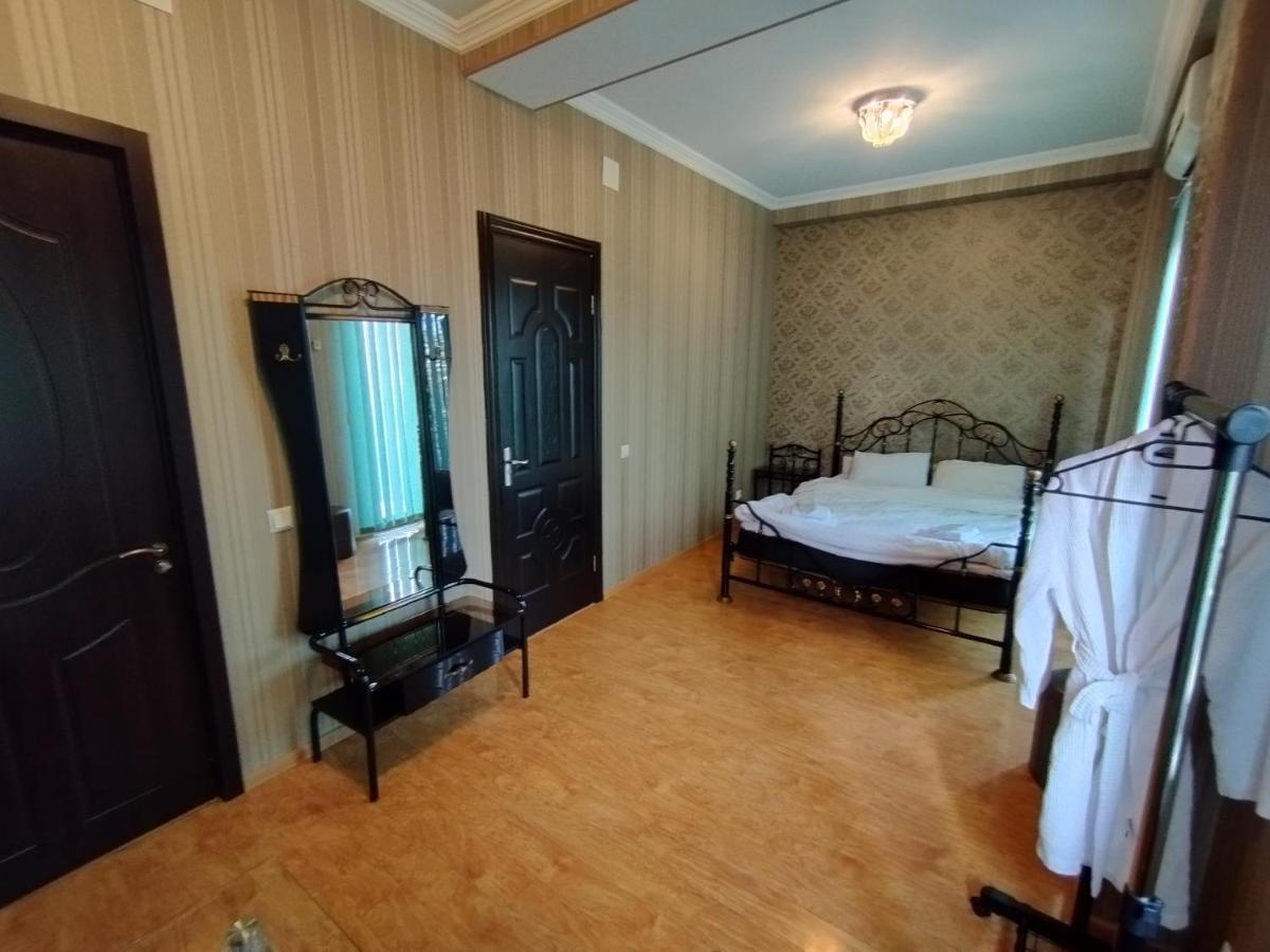 Hotel Magnolia By David Kutaisi Esterno foto